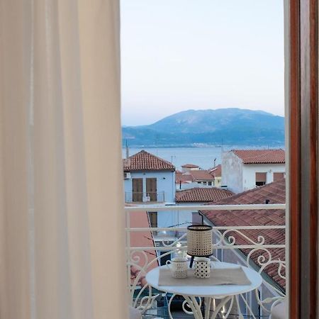 Leone Suites Nafpaktos Bagian luar foto