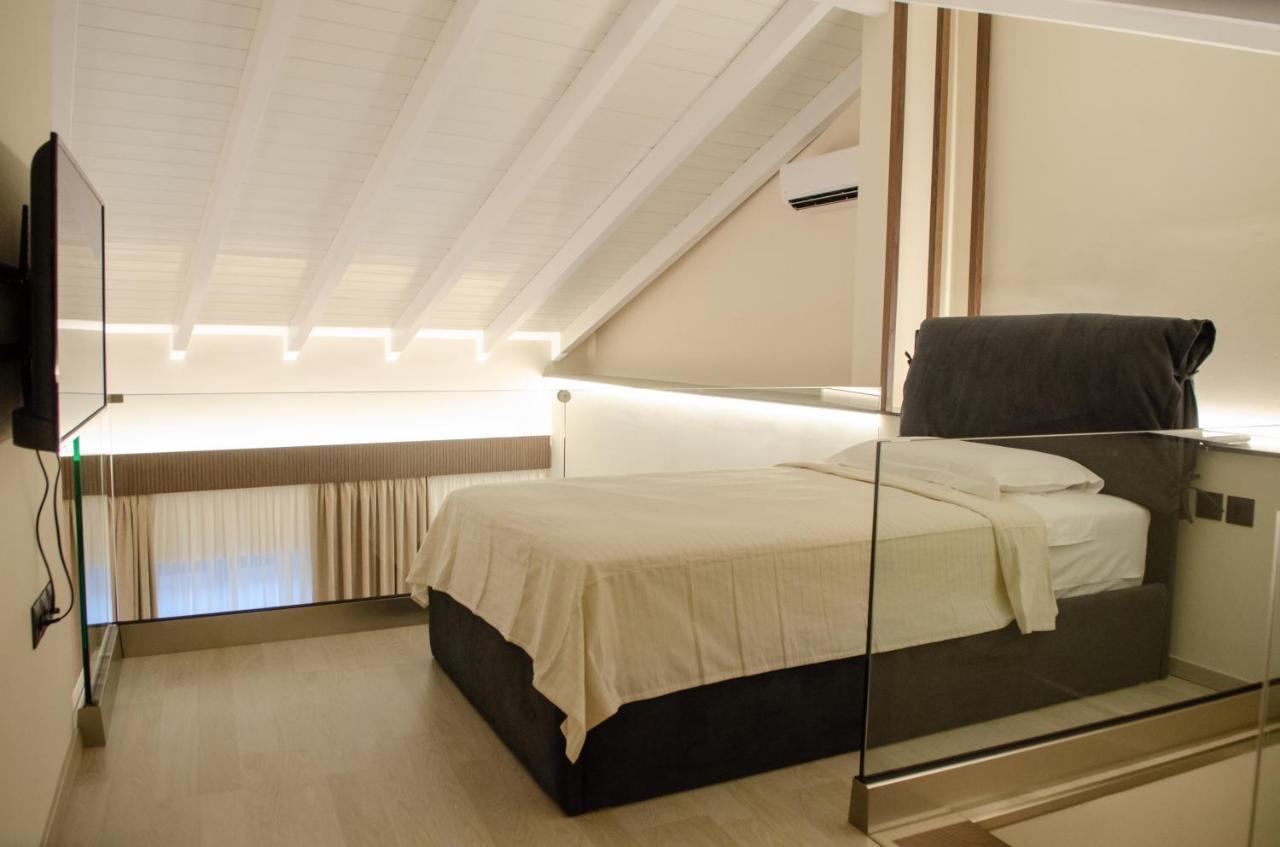 Leone Suites Nafpaktos Bagian luar foto